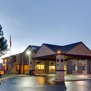 https://super-8-denver-stapleton.seedenverhotels.com